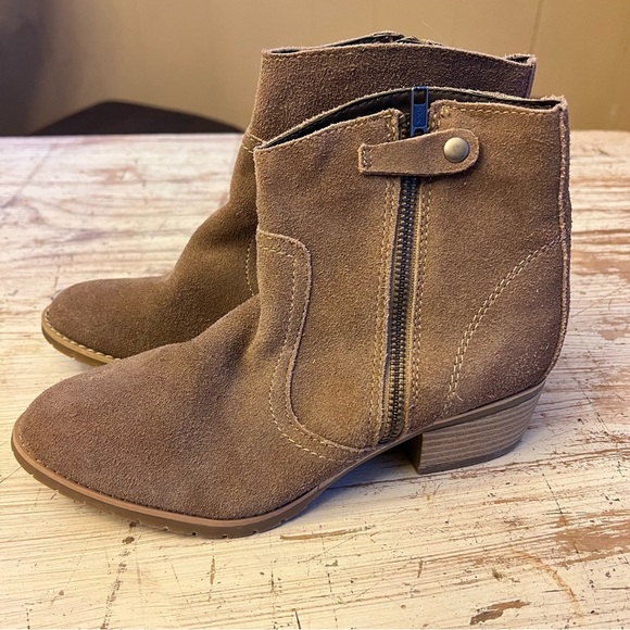 Euro soft by sofft suede boots size 6.5 - Picture 4 of 8